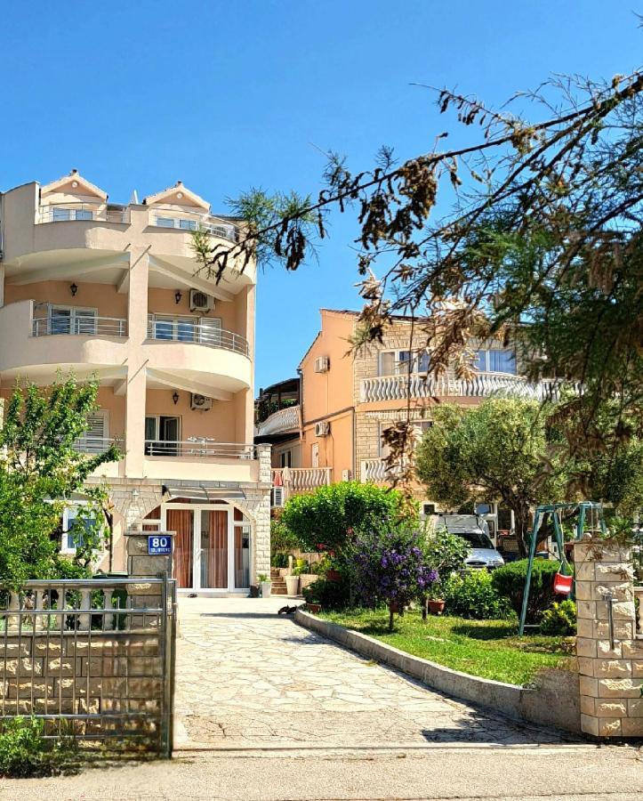 Open Sea Apartmani Grebaštica Exteriör bild